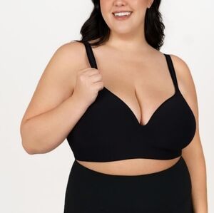 NWT Body & Bra Supportive Neckline Bra Black, Medium (B7)
